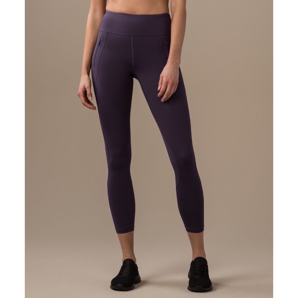 LULULEMON Invigorate 7/8 Tight (25") Black Currant